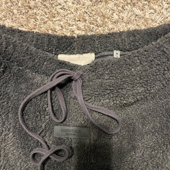 Fuzzy essential fear of God sweatpants - Picture 4 of 5